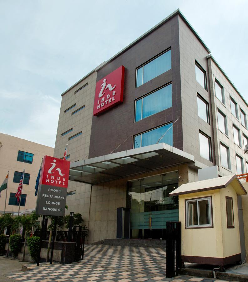 ניו דלהי Inde Hotel Chattarpur מראה חיצוני תמונה