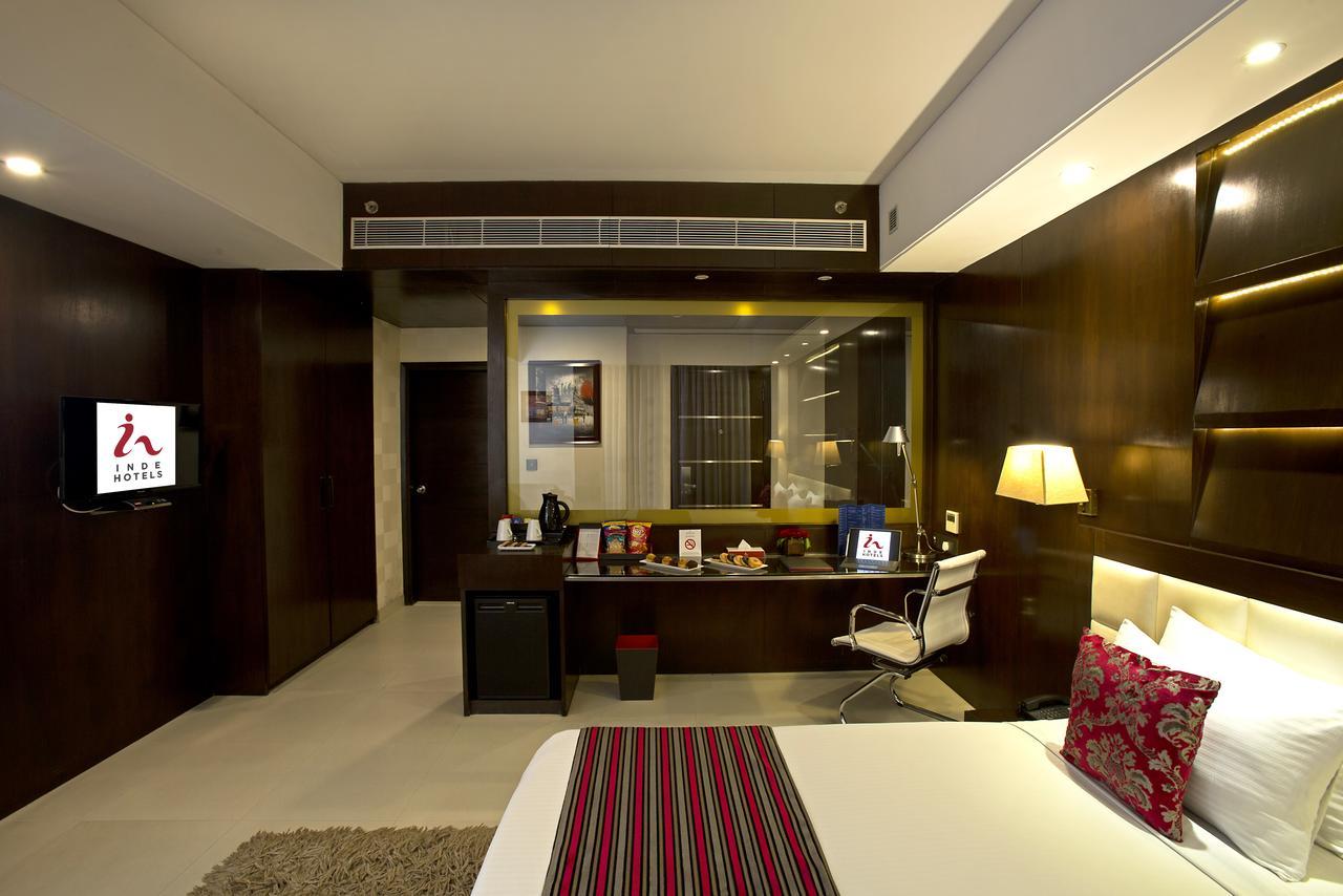 ניו דלהי Inde Hotel Chattarpur מראה חיצוני תמונה